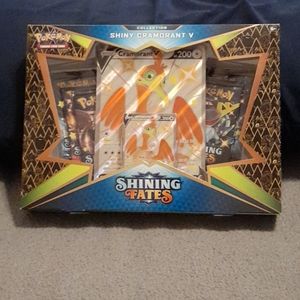 Shining Fates Cramorant V Box